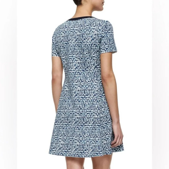 TORY BURCH NWOT Peninsula Tribal Geometric Dress in Blue - Picture 3 of 12